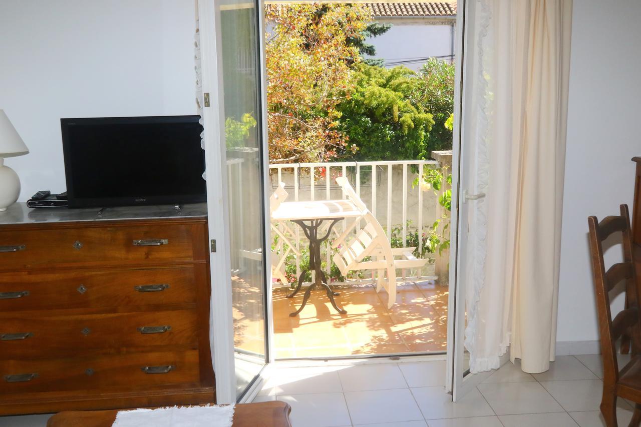 אביניון Apartments La Madeleine מראה חיצוני תמונה